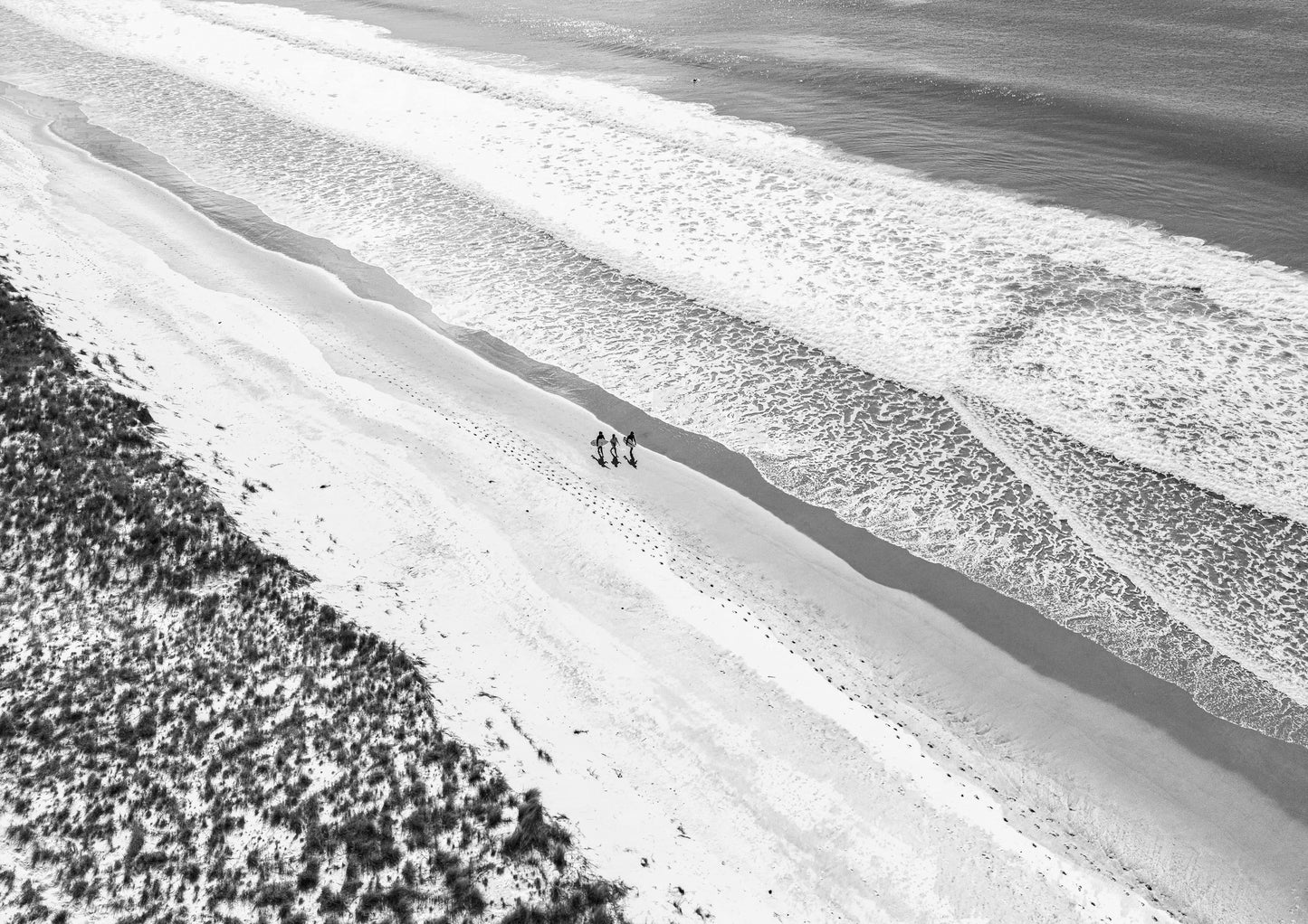 Surf's Up!, Te Arai (B+W)