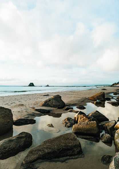 Hang Low, Mangawhai Heads