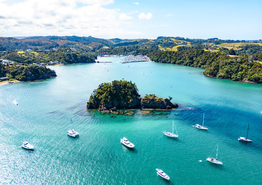Yeah Nah, Tutukaka